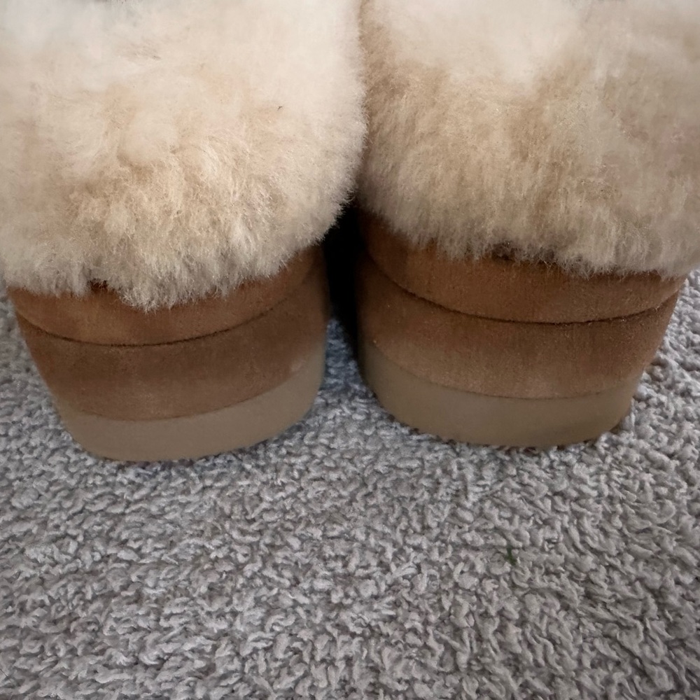 UGG Chestnut Brown Shearling-Lined Platform Slipp… - image 4